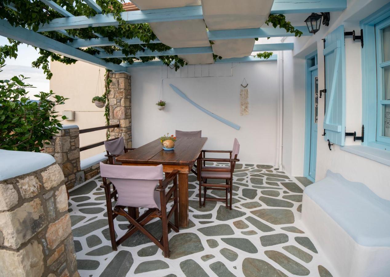 Stella'S Traditional House. Alonnisos Town Exterior photo
