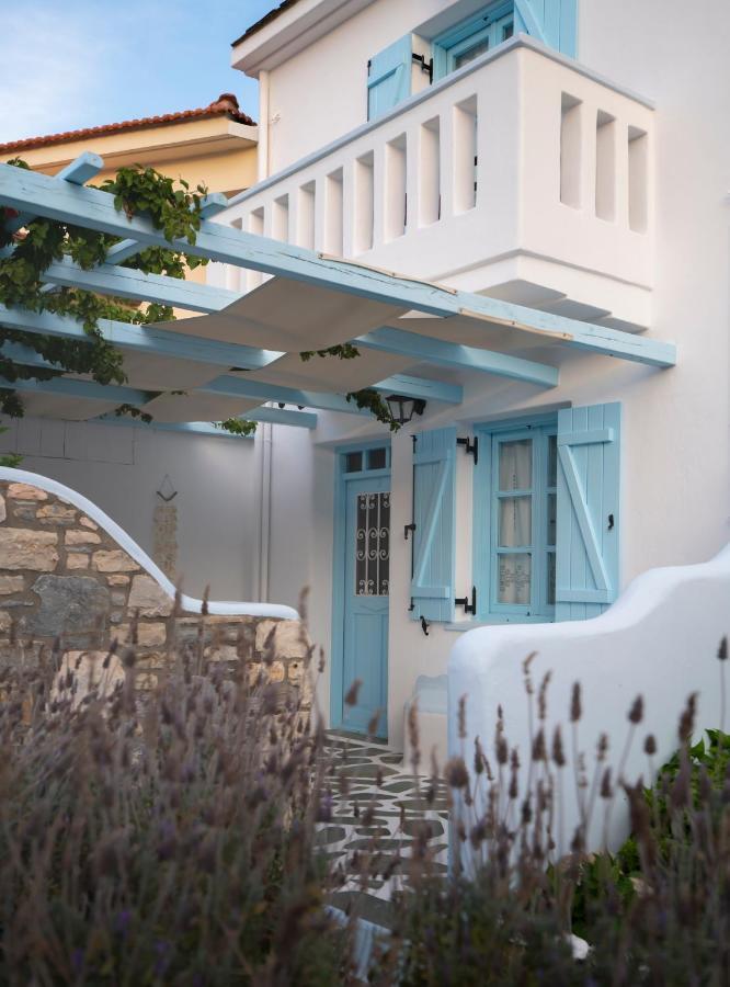 Stella'S Traditional House. Alonnisos Town Exterior photo