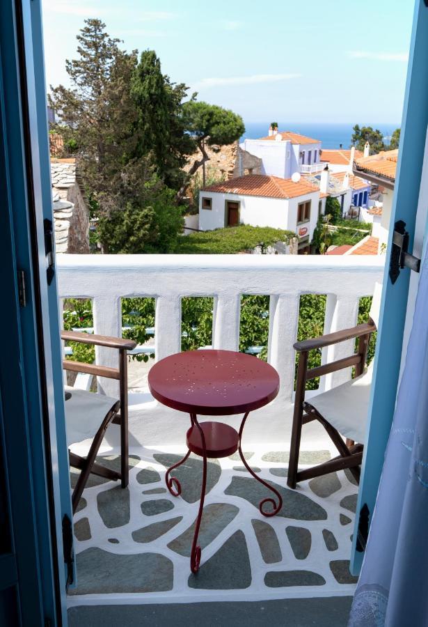 Stella'S Traditional House. Alonnisos Town Exterior photo