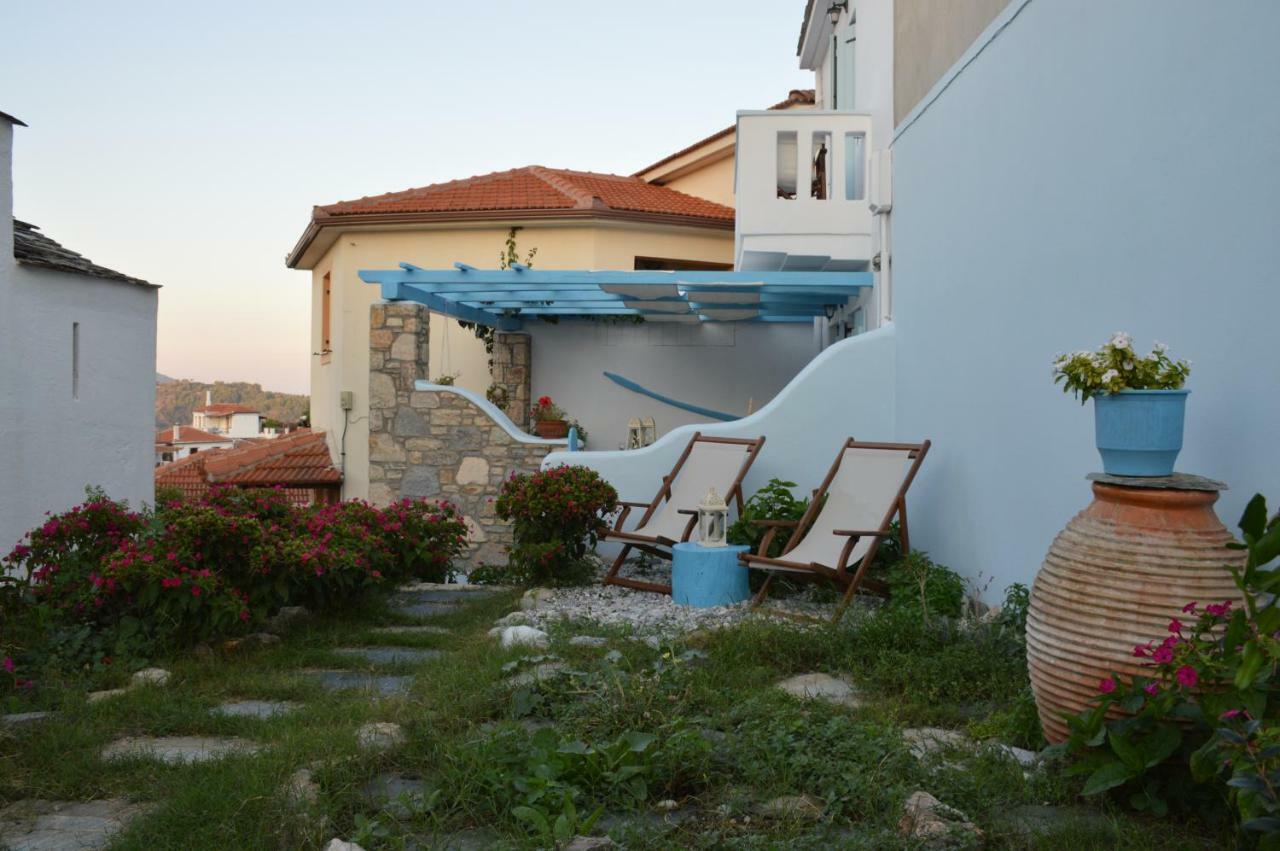 Stella'S Traditional House. Alonnisos Town Exterior photo